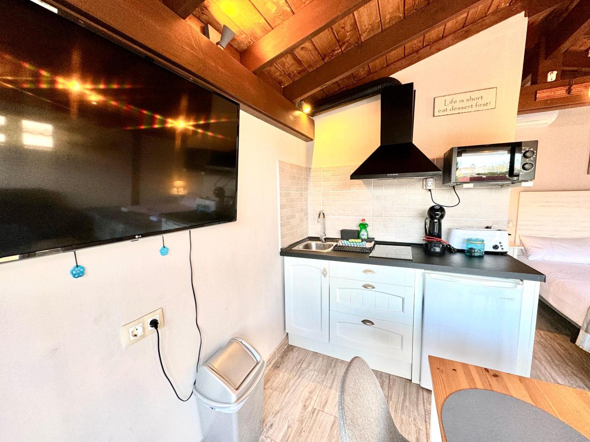 3 Casita-Estudio Con Jardin En La Playa Puerto Marino Buitenkant foto